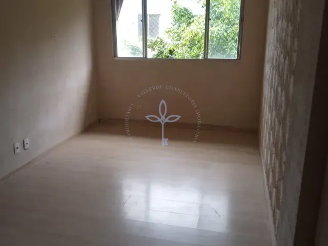 Apartamento 2 quartos e 1 banheiro, para alugar, no bairro Realengo em Rio de Janeiro