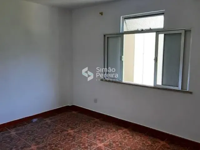 Apartamento 2 quartos e 1 banheiro, à venda, no bairro Coronel Veiga em Petrópolis