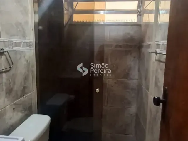 Apartamento 2 quartos e 1 banheiro, à venda, no bairro Coronel Veiga em Petrópolis