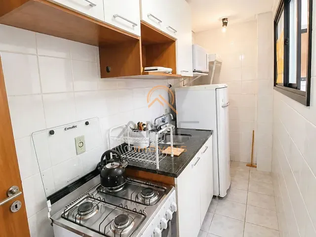 Apartamento 1 quarto e 1 banheiro, para alugar, no bairro Centro em Pelotas