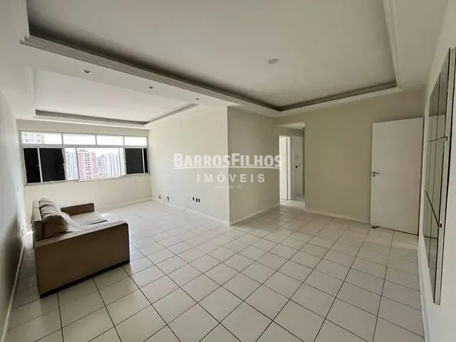 Apartamento com 125m² 3 quartos e 2 banheiros, à venda, no bairro Treze de Julho em Aracaju