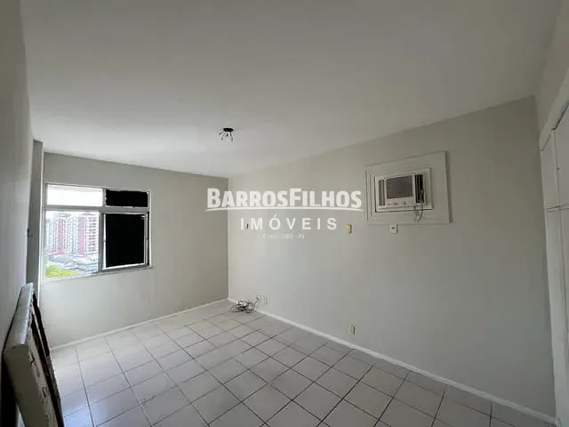 Apartamento com 125m² 3 quartos e 2 banheiros, à venda, no bairro Treze de Julho em Aracaju