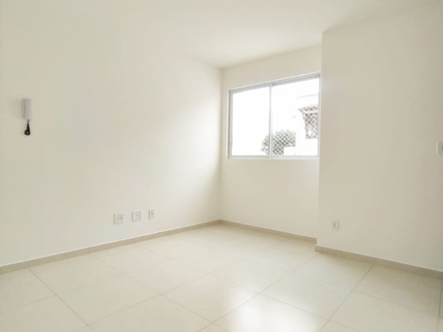 Foto do Apartamento - Apartamento para locação com 2 quartos, armarios planejados e uma vaga coberta, São João Batista, | Deltalar Imóveis