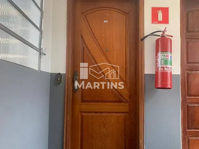 Apartamento 2 quartos e 1 banheiro, para alugar, no bairro Jardim Mitsutani em São Paulo