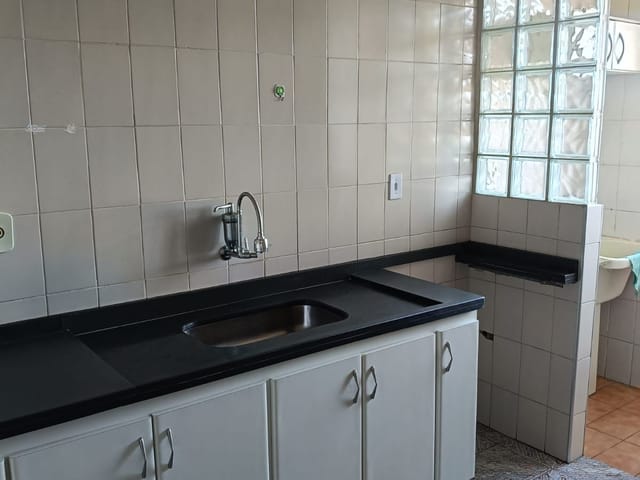 Apartamento com 54m² 2 quartos e 1 banheiro, para alugar, no bairro Conjunto Habitacional Parque Itajaí em Campinas