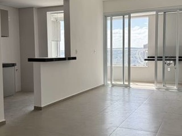 Apartamento 3 quartos e 5 banheiros, à venda, no bairro Centro em Lavras