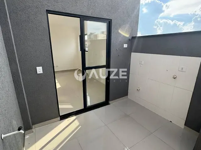 Apartamento com 82m² 3 quartos e 2 banheiros, à venda, no bairro Boneca do Iguaçu em São José dos Pinhais