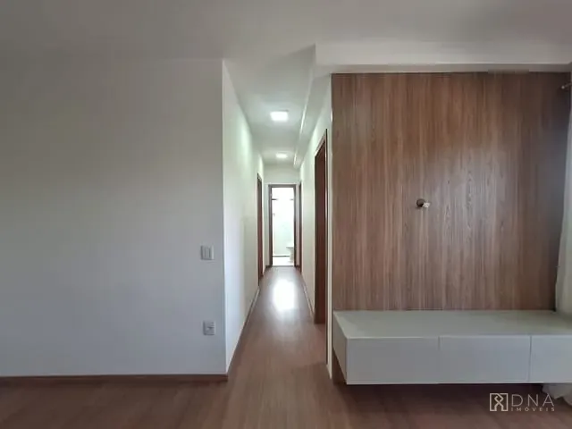 Apartamento 3 quartos e 2 banheiros, para alugar, no bairro Condomínio Residencial Colinas do Paratehy em São José dos Campos