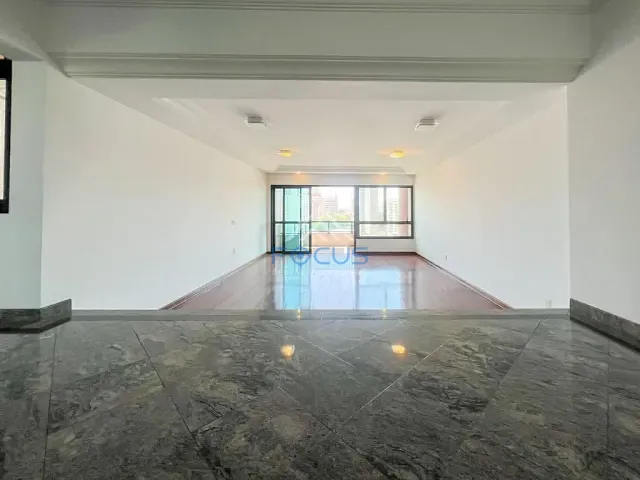 Apartamento com 268m² 4 quartos e 6 banheiros, à venda, no bairro Anhangabaú em Jundiaí