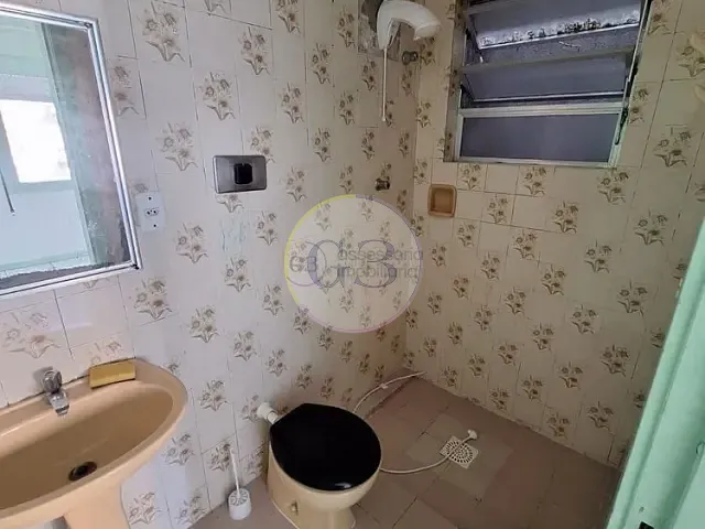 Apartamento 1 quarto e 1 banheiro, para alugar, no bairro Centro em Rio Grande