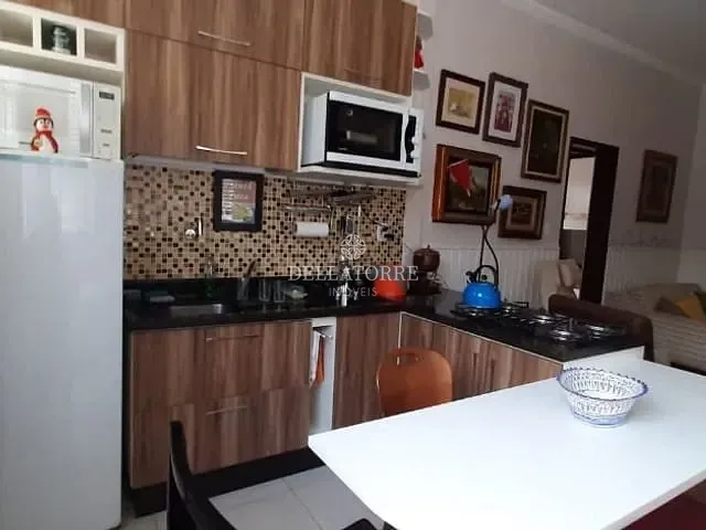 Apartamento 2 quartos e 1 banheiro, à venda, no bairro Alto em Teresópolis