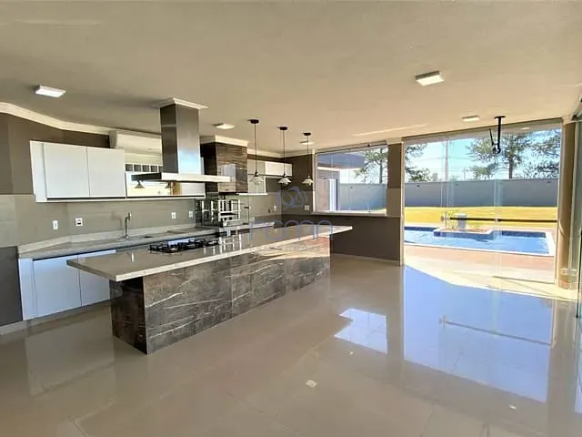 Casa com 285m² 4 quartos e 6 banheiros, à venda, no bairro Jardim Botanico em Bady Bassitt