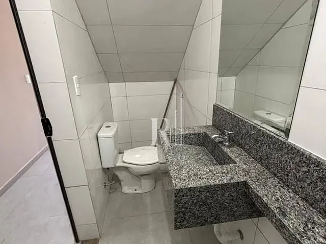 Apartamento 2 quartos e 1 banheiro, para alugar, no bairro Praça em Tijucas