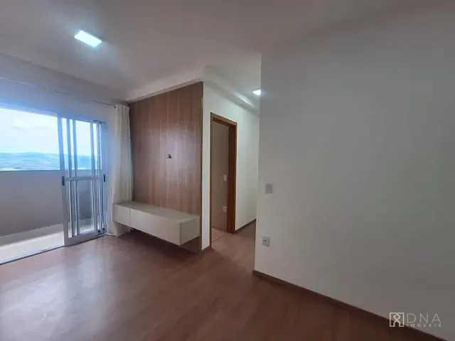 Apartamento 3 quartos e 2 banheiros, para alugar, no bairro Condomínio Residencial Colinas do Paratehy em São José dos Campos