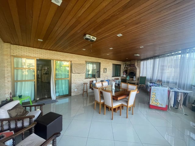 Apartamento com 144m² 4 quartos e 3 banheiros, à venda, no bairro Recreio dos Bandeirantes em Rio de Janeiro