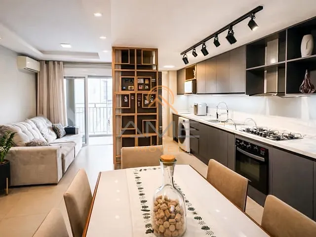 Apartamento 2 quartos e 2 banheiros, à venda, no bairro Centro em Pelotas