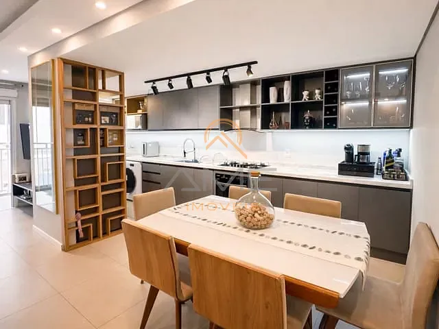 Apartamento 2 quartos e 2 banheiros, à venda, no bairro Centro em Pelotas