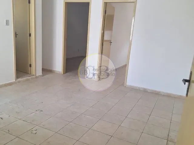 Apartamento 2 quartos e 1 banheiro, para alugar, no bairro Centro em Rio Grande