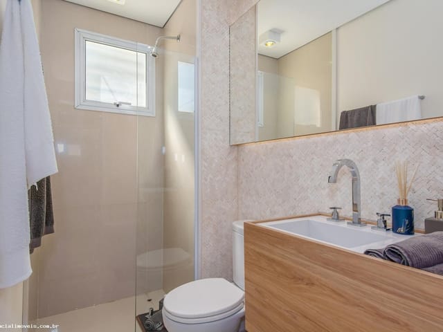 Apartamento 2 quartos e 1 banheiro, à venda, no bairro Santa Terezinha em Santo André