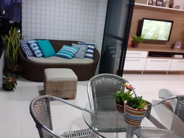 Foto do Apartamento - Lindo apartamento no Edf. Solar do Parnamirim, com 130m², 03 quartos, sendo 1 suíte, varanda, sala para 02 ambientes, 02 vagas. Lazer Parnamirim, Recife/PE. | Tânia Macêdo Imóveis