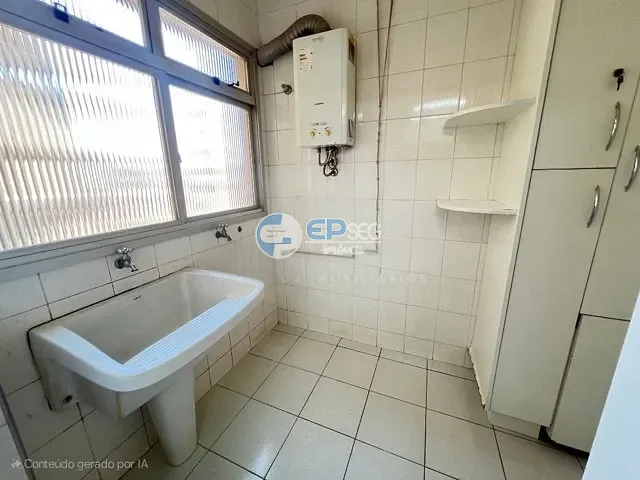 Apartamento com 189m² 3 quartos e 2 banheiros, à venda, no bairro Centro em Londrina