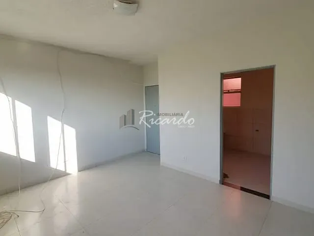 Apartamento 3 quartos e 1 banheiro, à venda, no bairro Jardim Santa Cruz em Londrina