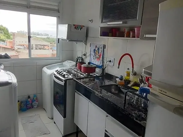 Apartamento com 48m² 2 quartos e 1 banheiro, à venda, no bairro Jardim Paranavaí em Mauá