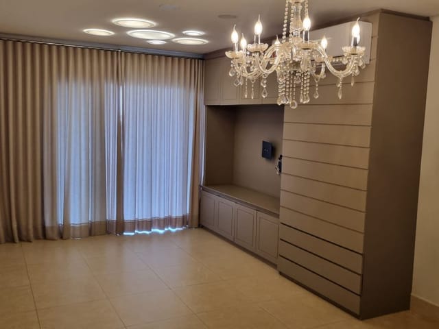 Apartamento 3 quartos e 2 banheiros, à venda, no bairro Centro em Cambé