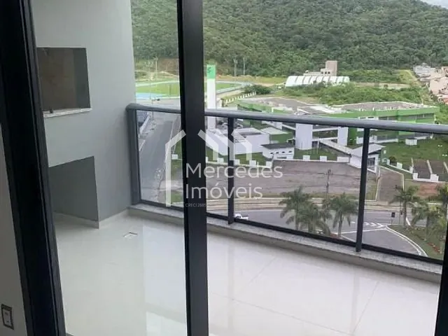 Apartamento com 119m² 3 quartos e 2 banheiros, à venda, no bairro Ressacada em Itajaí