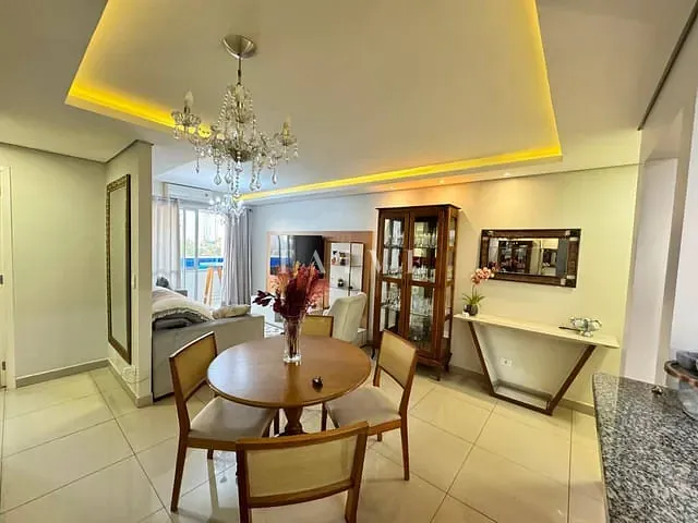 Apartamento com 100m² 2 quartos e 1 banheiro, à venda, no bairro Centro em Londrina