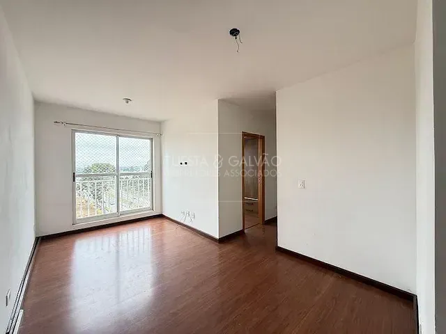 Apartamento com 61m² 3 quartos e 2 banheiros, à venda, no bairro Portão em Curitiba