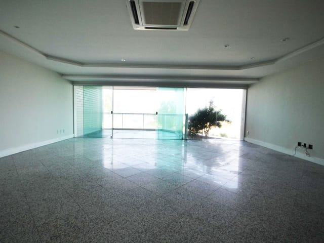Apartamento com 190m² 3 quartos e 4 banheiros, à venda, no bairro Recreio dos Bandeirantes em Rio de Janeiro