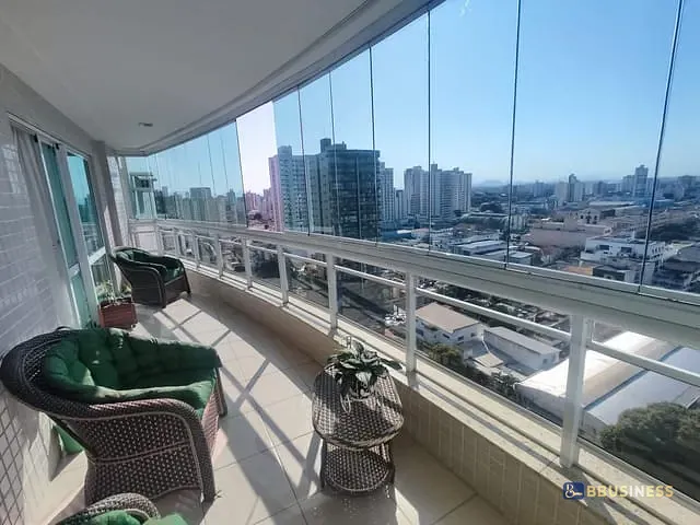 Apartamento 3 quartos e 4 banheiros, à venda, no bairro Centro em Campos dos Goytacazes