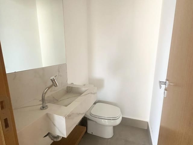 Apartamento com 98m² 3 quartos e 3 banheiros, para alugar, no bairro Setor Bueno em Goiânia