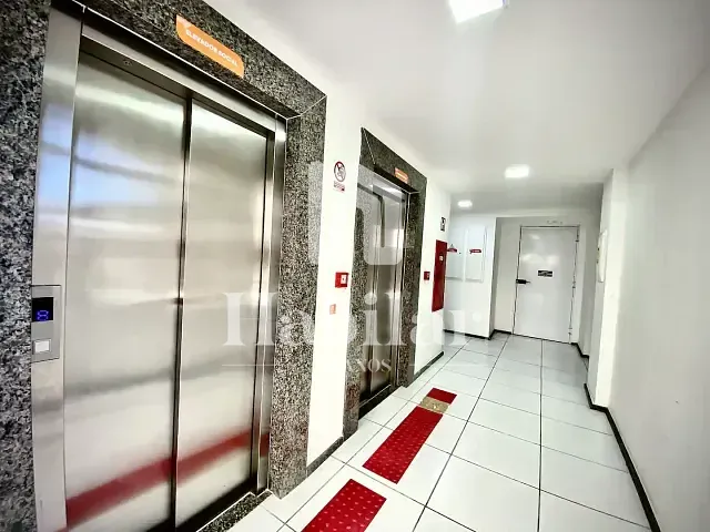 Apartamento 2 quartos e 2 banheiros, para alugar, no bairro Aruana em Aracaju