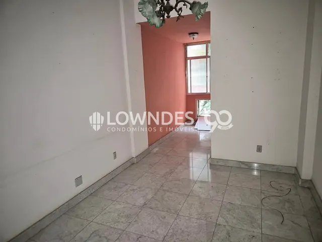 Apartamento com 67m² 2 quartos e 1 banheiro, à venda, no bairro Copacabana em Rio de Janeiro