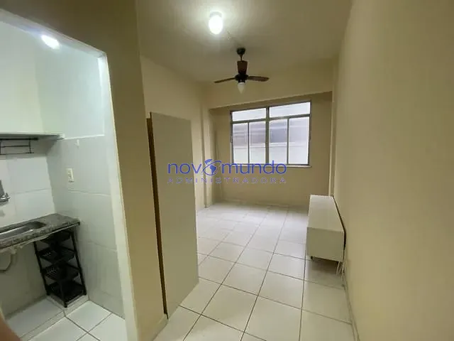 Apartamento com 18m² 1 quarto e 1 banheiro, à venda, no bairro Botafogo em Rio de Janeiro
