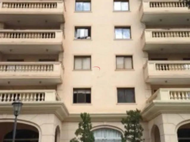 Apartamento com 400m² 3 quartos e 5 banheiros, à venda, no bairro Centro em Londrina
