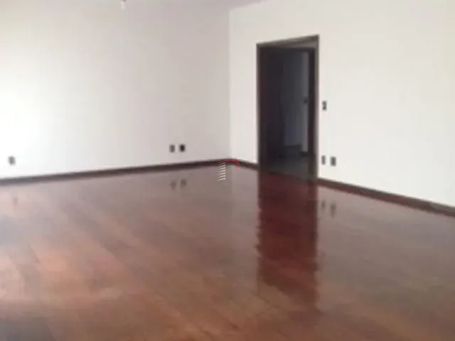 Apartamento com 400m² 3 quartos e 5 banheiros, à venda, no bairro Centro em Londrina