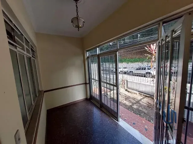 Apartamento 4 quartos e 2 banheiros, à venda, no bairro Ano Bom em Barra Mansa