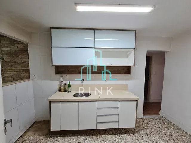 Apartamento 2 quartos e 2 banheiros, à venda, no bairro Icaraí em Niterói