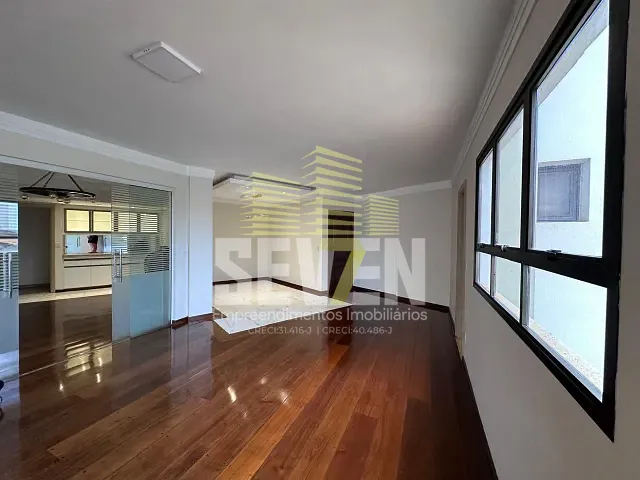 Apartamento com 190m² 3 quartos e 3 banheiros, à venda, no bairro Centro em Bauru