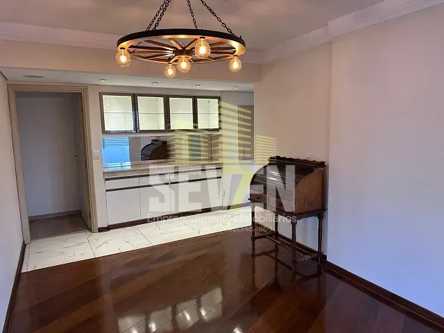 Apartamento com 190m² 3 quartos e 3 banheiros, à venda, no bairro Centro em Bauru