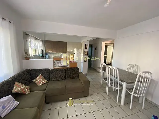 Apartamento com 73m² 2 quartos e 1 banheiro, para alugar, no bairro Centro em Itapema