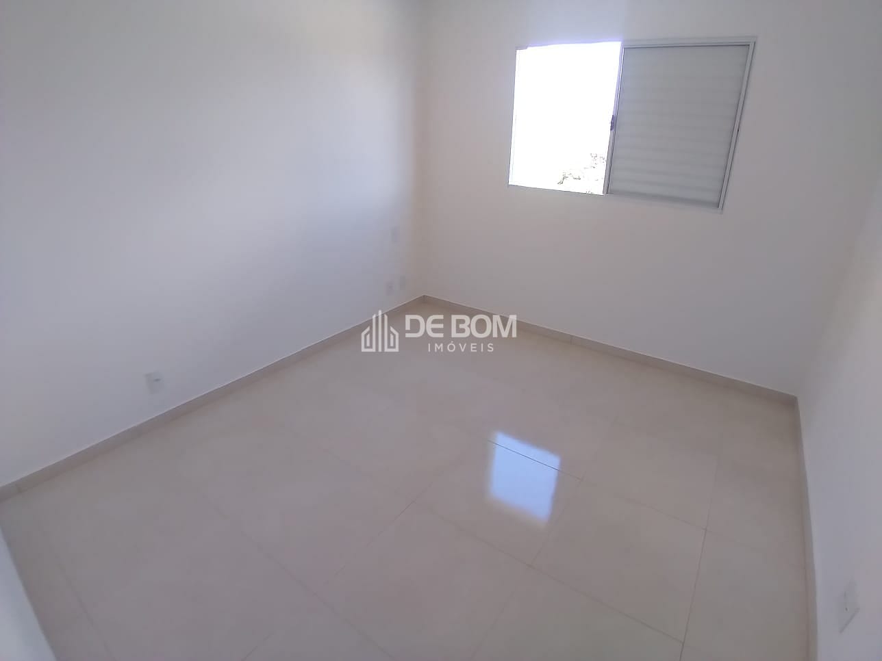 Apartamento à venda com 2 quartos, 60m² - Foto 11