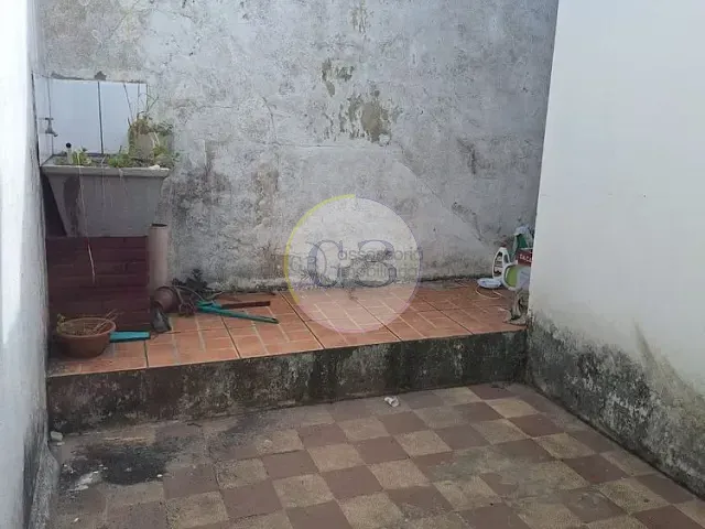 Apartamento 3 quartos e 1 banheiro, à venda ou para alugar, no bairro Centro em Rio Grande