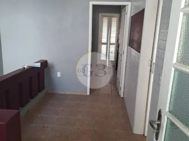 Apartamento 3 quartos e 1 banheiro, à venda ou para alugar, no bairro Centro em Rio Grande