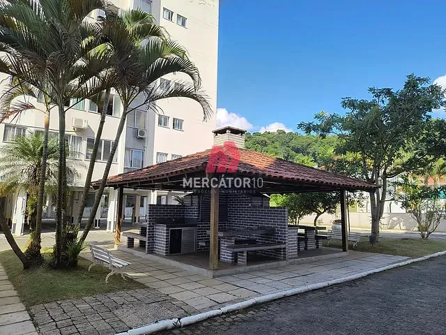 Apartamento 2 quartos e 2 banheiros, para alugar, no bairro Escola Agrícola em Blumenau