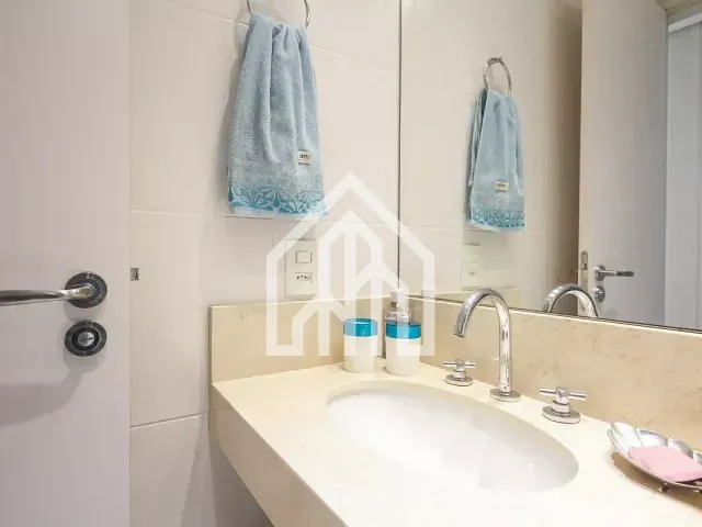Apartamento 2 quartos e 2 banheiros, à venda, no bairro Vila Carrão em São Paulo