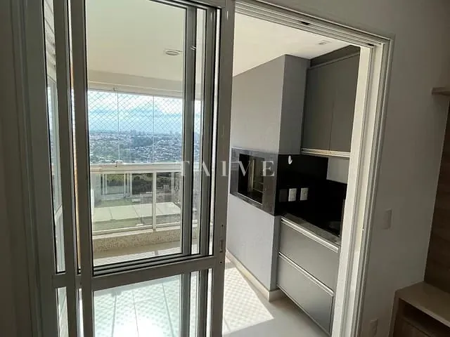 Apartamento com 130m² 3 quartos e 2 banheiros, à venda, no bairro Gleba Fazenda Palhano em Londrina